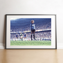 Load image into Gallery viewer, Lucho Gonzalez at the Vélodrome, 2010