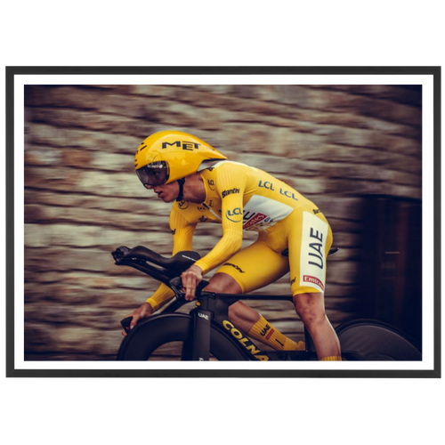 Chris Froome under the fumis in Alpe d'Huez, 2018