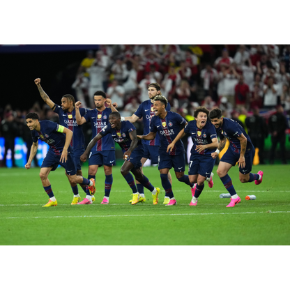 Joie des Parisiens suite au tir au but raté de Gabriel, Paris 2026