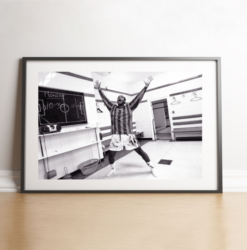 Thierry Henry seul dans le vestiaire d'Arsenal, 2002