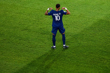 Charger l&#39;image dans la galerie, Célébration de Neymar avec Paris, 2022