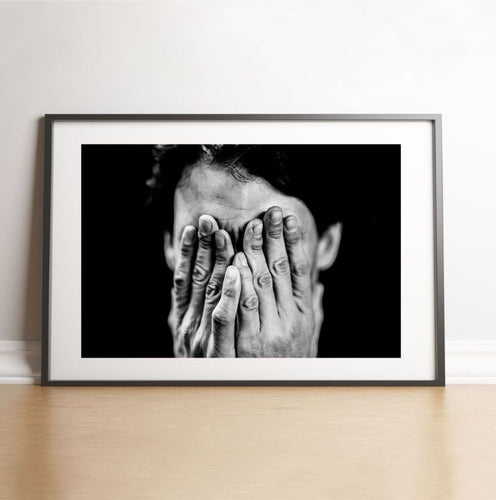 Mains de Nadal cachant ses yeux, 2014