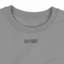 Charger l&#39;image dans la galerie, Sweat-shirt &quot;So Foot&quot; gris