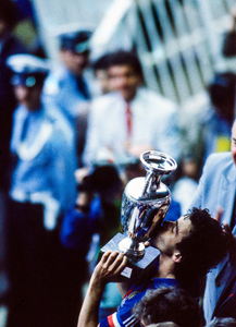 Michel Platini lifts the trophy, Euro 1984