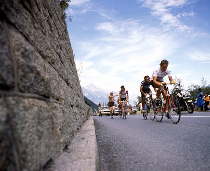 Spectateur arrose un coureur, Tour de France 1977