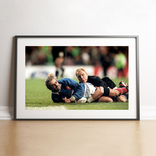 Essay by Philippe Bernat-Salles, All Blacks 1999