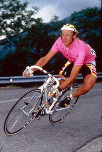Laurent Fignon avec le maillot rose, 1989