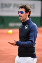 Load image into Gallery viewer, Mouratoglou quote mug &quot;Competitive tennis is only suffering&quot;