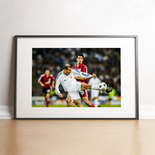Load image into Gallery viewer, Zidane&#39;s volley, 2002