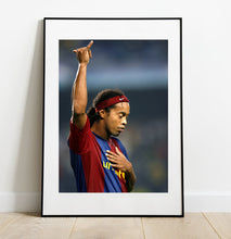 Charger l&#39;image dans la galerie, Geste du surfeur de Ronaldinho, 2006